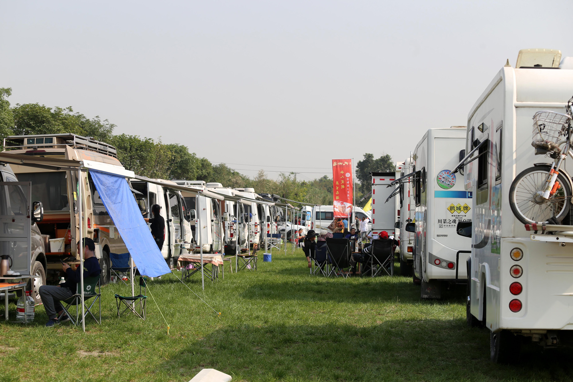 四川房車銷量躍居全國第三，市場繁榮背后的推動力，四川房車銷量全國第三，市場繁榮背后的推動力揭秘