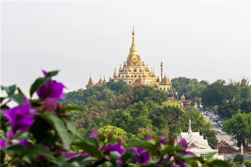 芒市，一座充滿活力的城市，芒市，活力四溢的城市